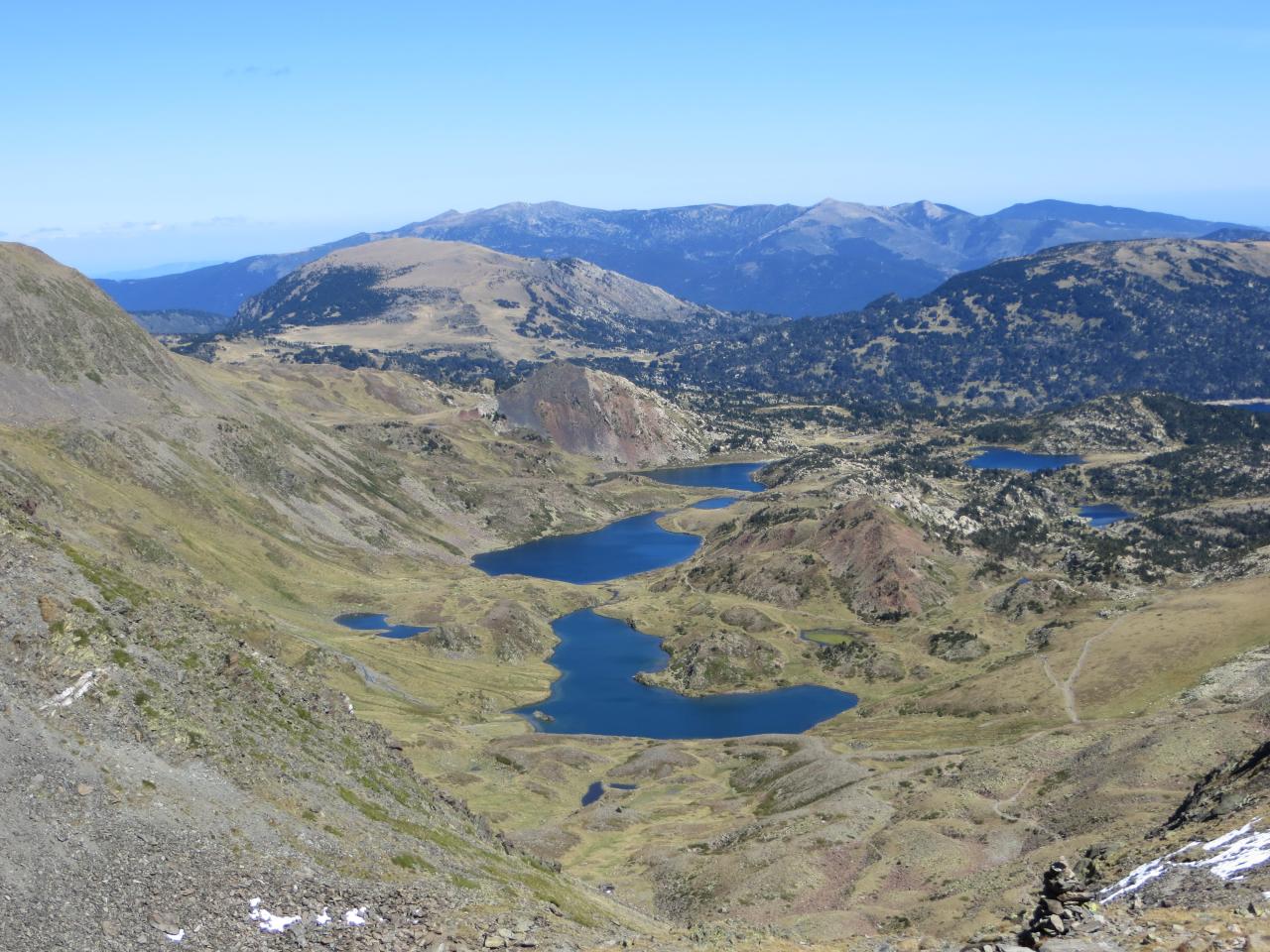 Sommet du Carlit vue sur les lacs des Bouillouses